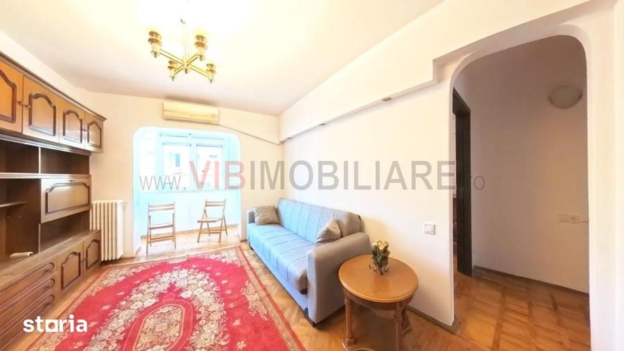 Apartament cu 3 camere în Centrul Civic