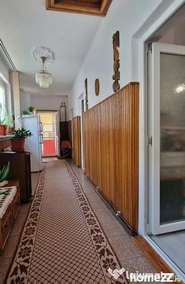 Casă cu 3 camere cu Teren 281 Mp în Central