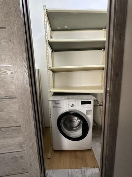 Apartament cu 2 camere semidecomandat în Dumbrăvița