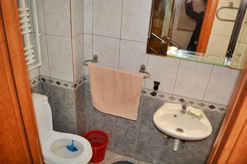 Casă cu 4 camere cu Teren 60 Mp în Unirii