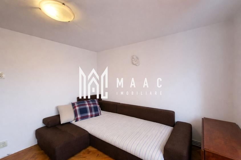 Apartament cu 4 camere decomandat, mobilat în Central