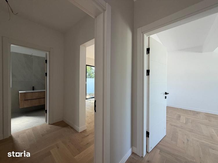 Casă cu 3 camere cu Teren 500 Mp în Corbeanca