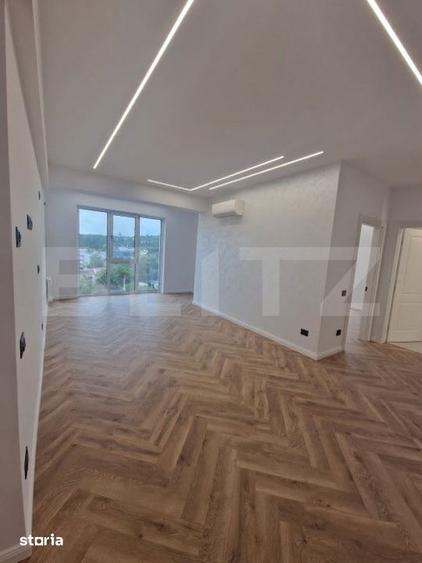 Apartament cu 3 camere decomandat în Volovăț