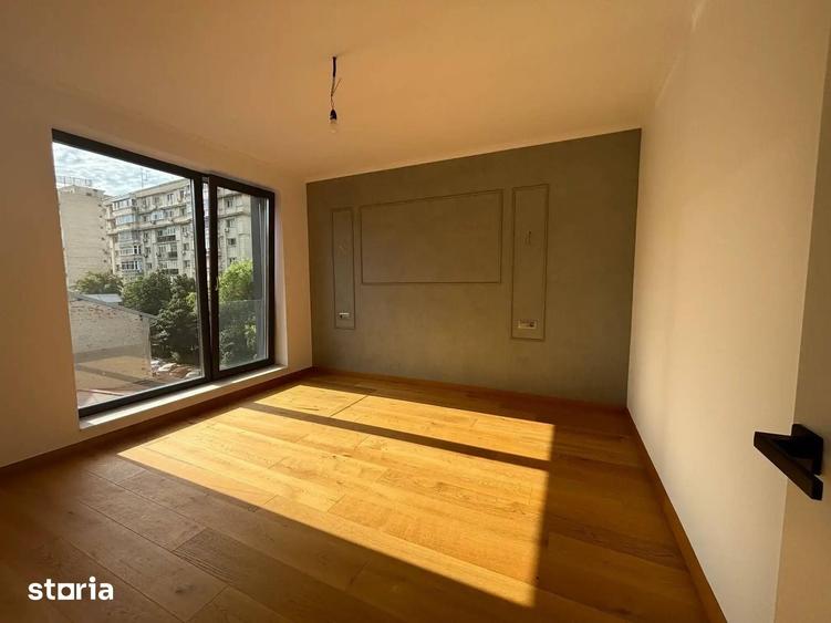 Apartament cu 3 camere decomandat în Centrul Civic