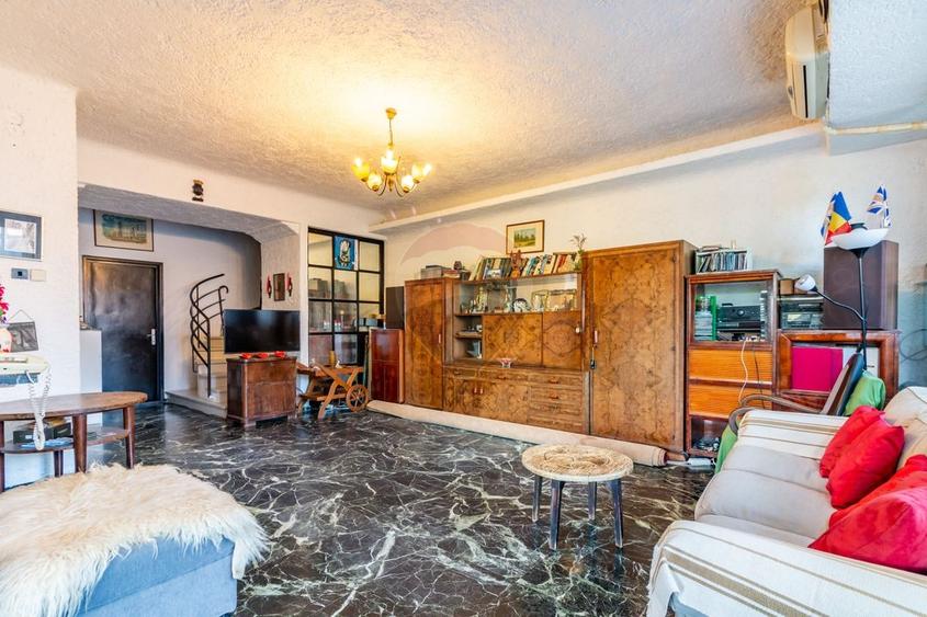 Apartament cu 4 camere circular, mobilat în Primăverii