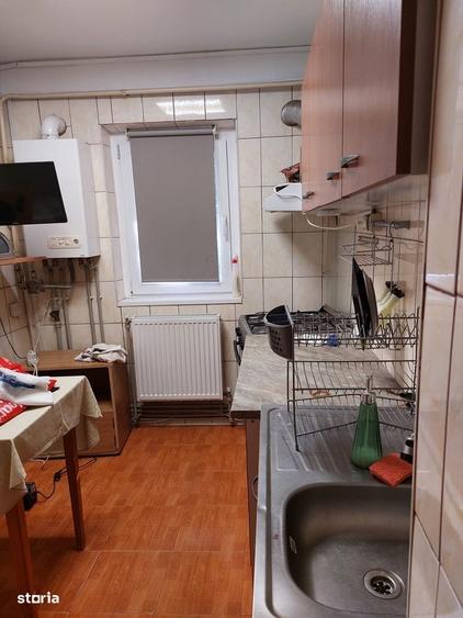 Apartament cu 2 camere decomandat în Exterior Vest