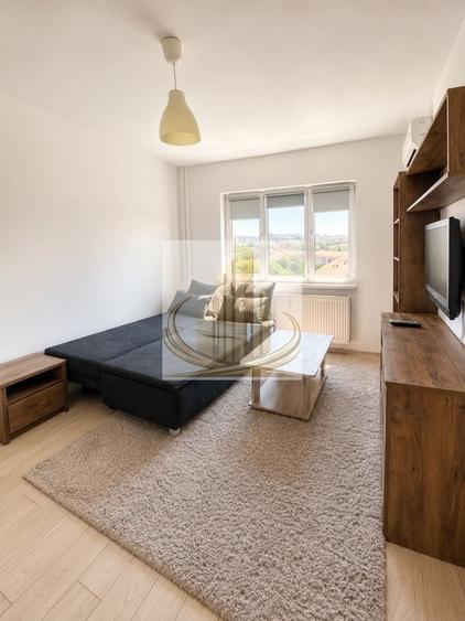 Apartament cu 2 camere semidecomandat, mobilat în Gheorghe Lazăr