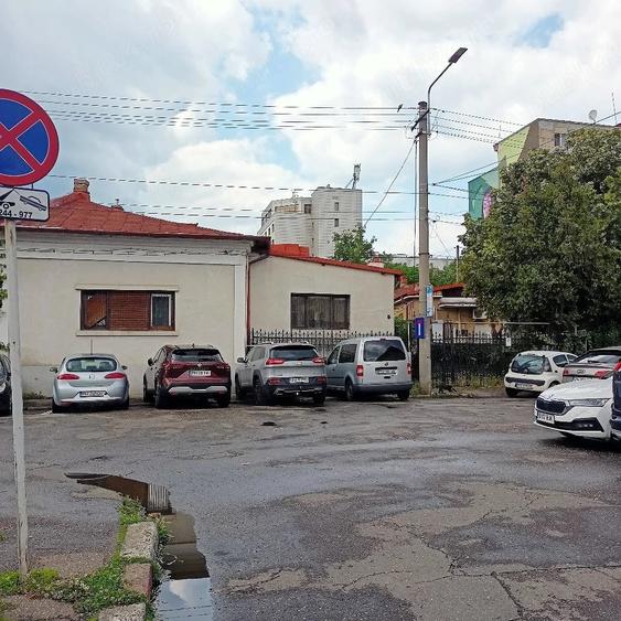 Casă cu 5 camere cu Teren 481 Mp în Mărășești