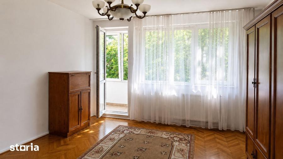 Apartament cu 2 camere semidecomandat în Pajura