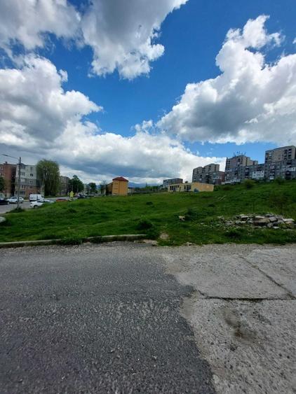Spațiu comercial, în Central