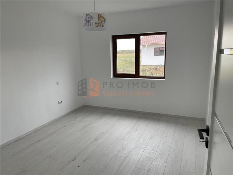 Casă individuală cu 3 camere cu Teren 470 Mp în Vernești