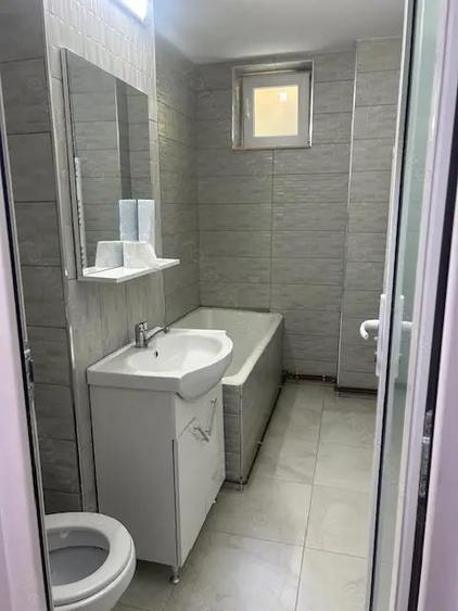 Apartament cu 2 camere semidecomandat în Mărășești