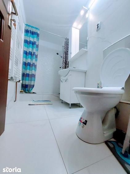 Apartament cu 2 camere decomandat în Plopilor