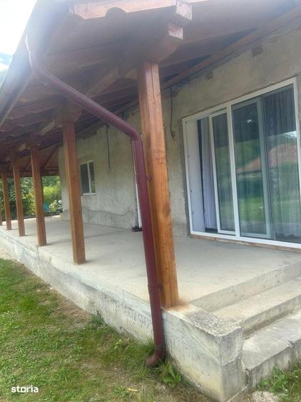 Casă cu Teren 115 Mp în Surduc