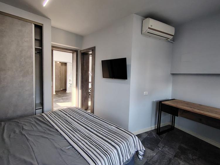Apartament cu 2 camere semidecomandat, mobilat în Kogălniceanu