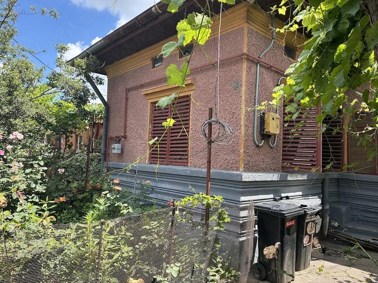 Casă cu 3 camere cu Teren 394 Mp în Pantelimon