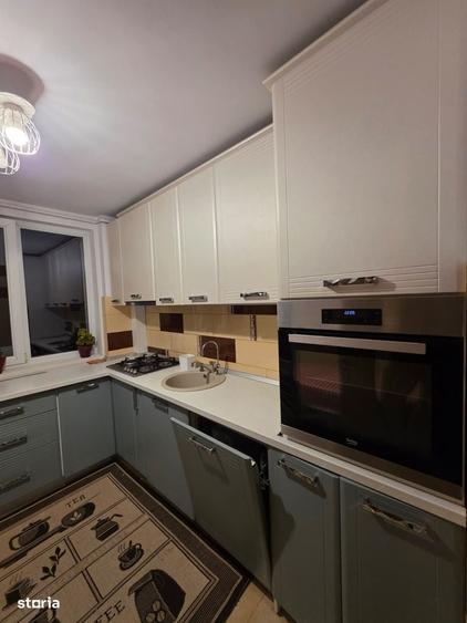 Apartament de vanzare, 3 camere, decomandat, 72 mp, Alexandru cel Bun - 10