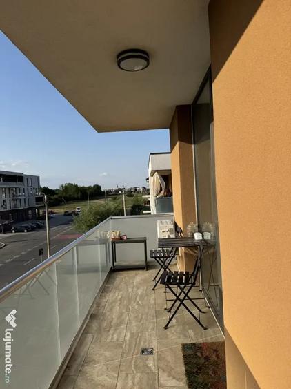Apartament de 2 camere de inchiriat -- bloc nou, parcare inclusa, central - 11