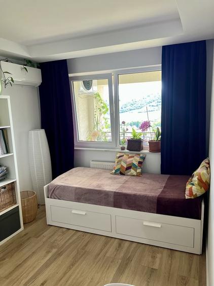 Apartament cu 3 camere decomandat în Baciu