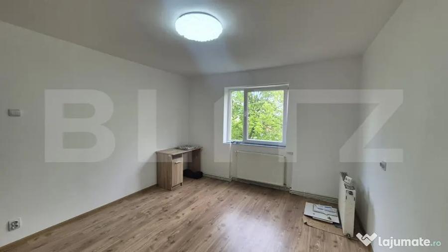 Apartament cu 2 camere decomandat în Micro 14