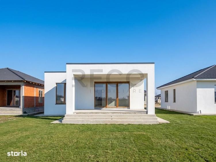 Casă cu 4 camere cu Teren 500 Mp în Sântandrei
