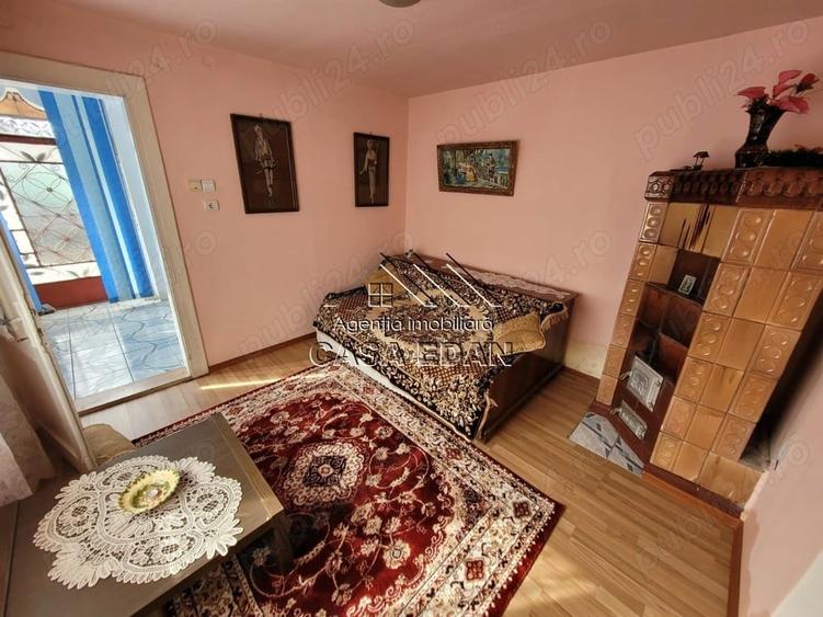 Casă cu 4 camere în Filipeștii de Târg
