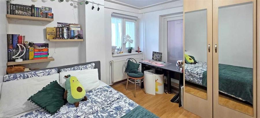 Apartament cu 3 camere decomandat în Uiasca