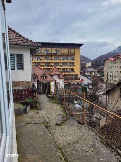 Vand imobil format din 2 camere in Olanesti in spatele politiei - 1