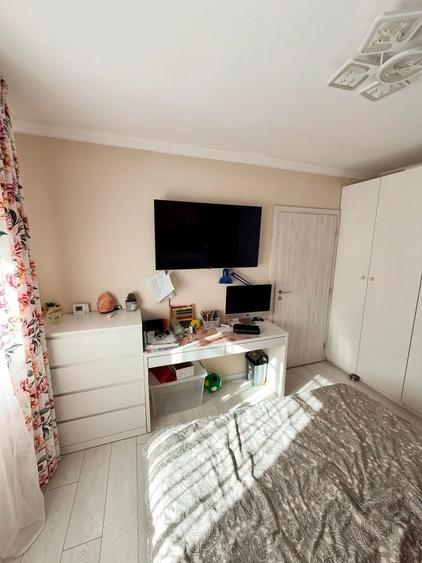 Duplex cu 3 camere cu Canalizare în Moșnița Veche