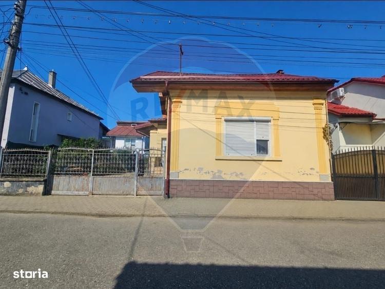 Casă cu 3 camere cu Teren 358 Mp în Central