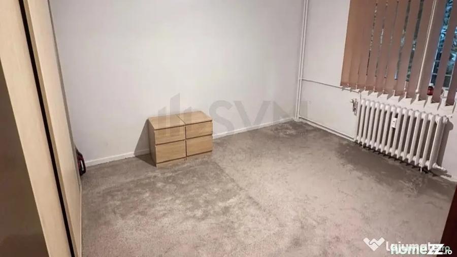 Apartament cu 4 camere decomandat în Băneasa