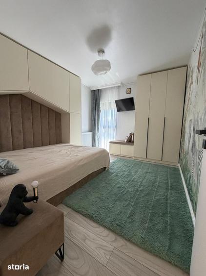 Casă cu 4 camere cu Teren 366 Mp în Primăverii