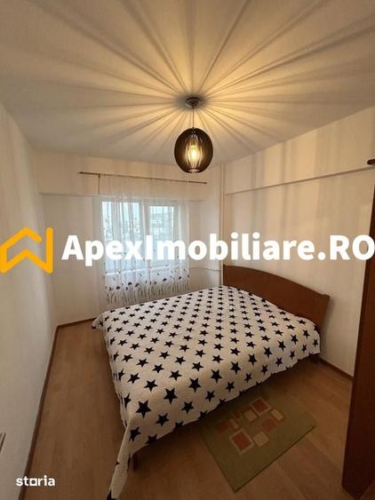 Apartament cu 3 camere decomandat în Obor