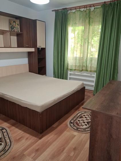 Apartament cu 2 camere decomandat în Cug