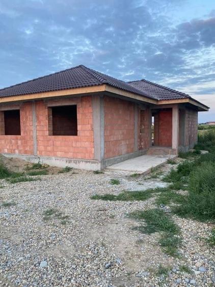 Casă cu 3 camere în Cihei
