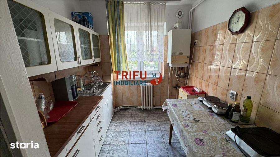 Apartament cu 2 camere decomandat în Cetate