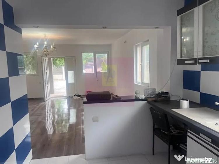 Casă cu 3 camere cu Teren 324 Mp în Giurgiului