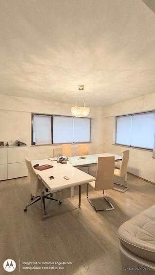 Apartament cu 3 camere decomandat în Vitan Mall