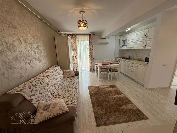 Apartament cu 3 camere decomandat, mobilat în Brăilei