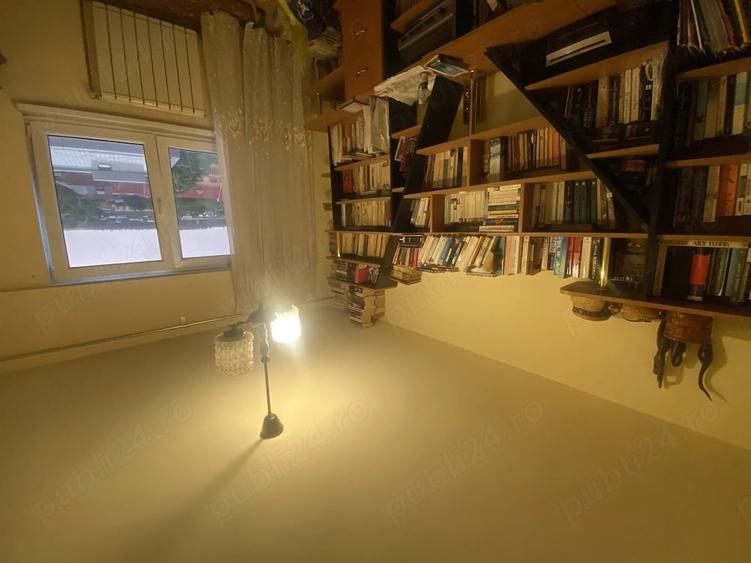 Apartament cu 4 camere decomandat în Ultracentral