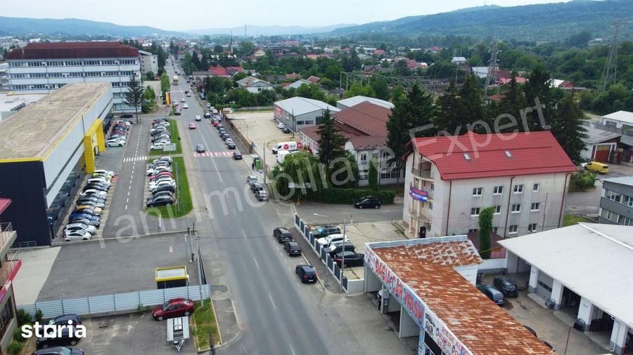 Spațiu comercial, de 630 mp, în Central
