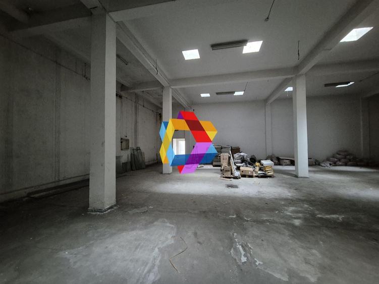 Spațiu comercial, de 1,250 mp, în Bartolomeu