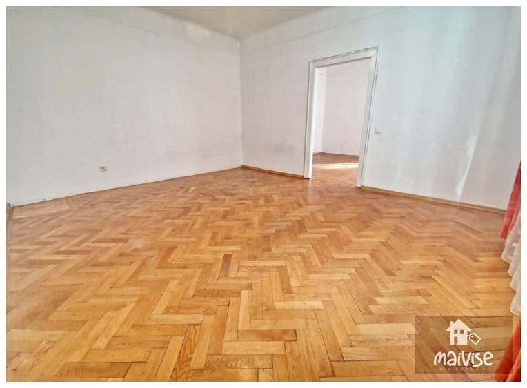 Apartament cu 2 camere semidecomandat în Central