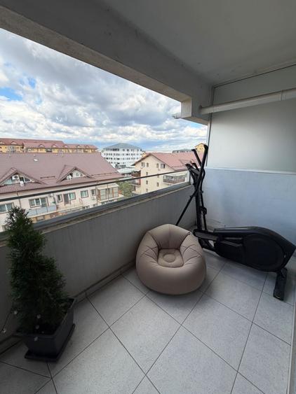 Apartament cu 2 camere semidecomandat în Chiajna