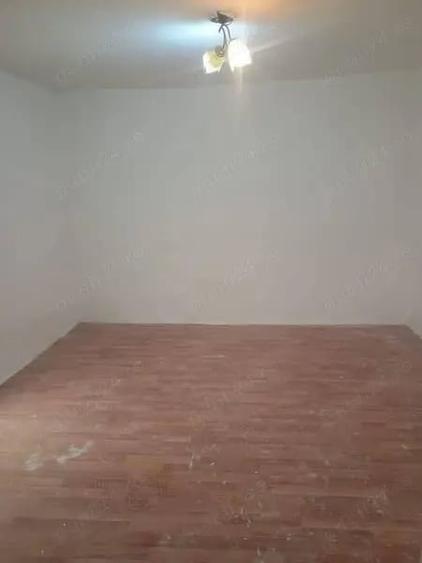 Casă cu 2 camere cu Teren 104 Mp în 23 August