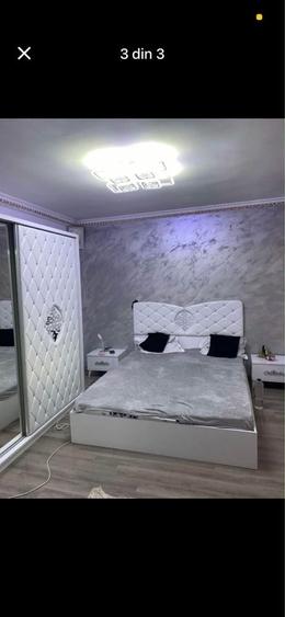 Apartament cu 3 camere decomandat în Exterior Vest