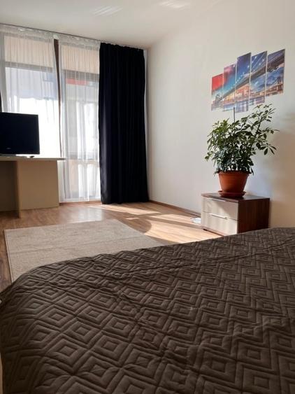 Garsonieră decomandată în Central