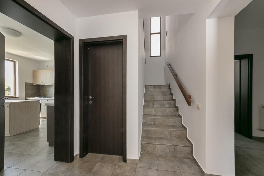 Duplex cu 5 camere cu Piscina în Pipera