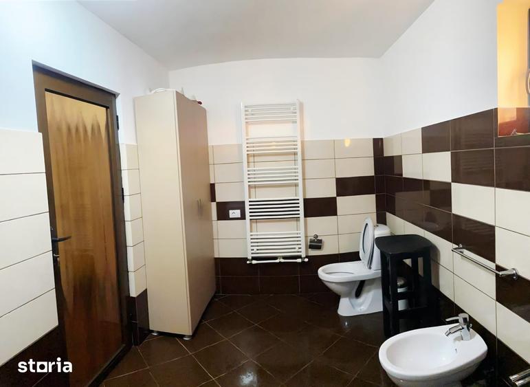Casă cu 6 camere cu Teren 400 Mp în Miroslava