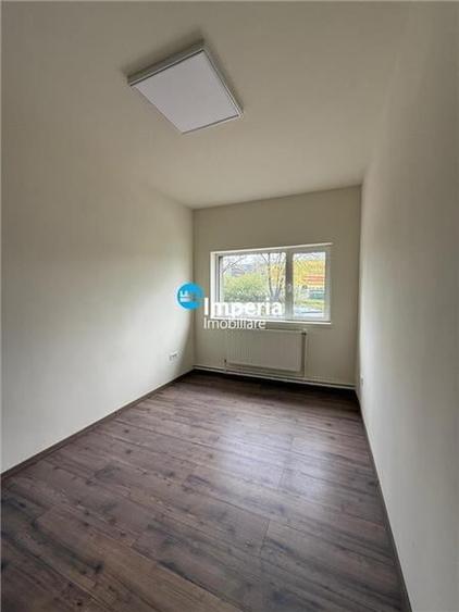 Spațiu comercial, de 100 mp, în Baza 3